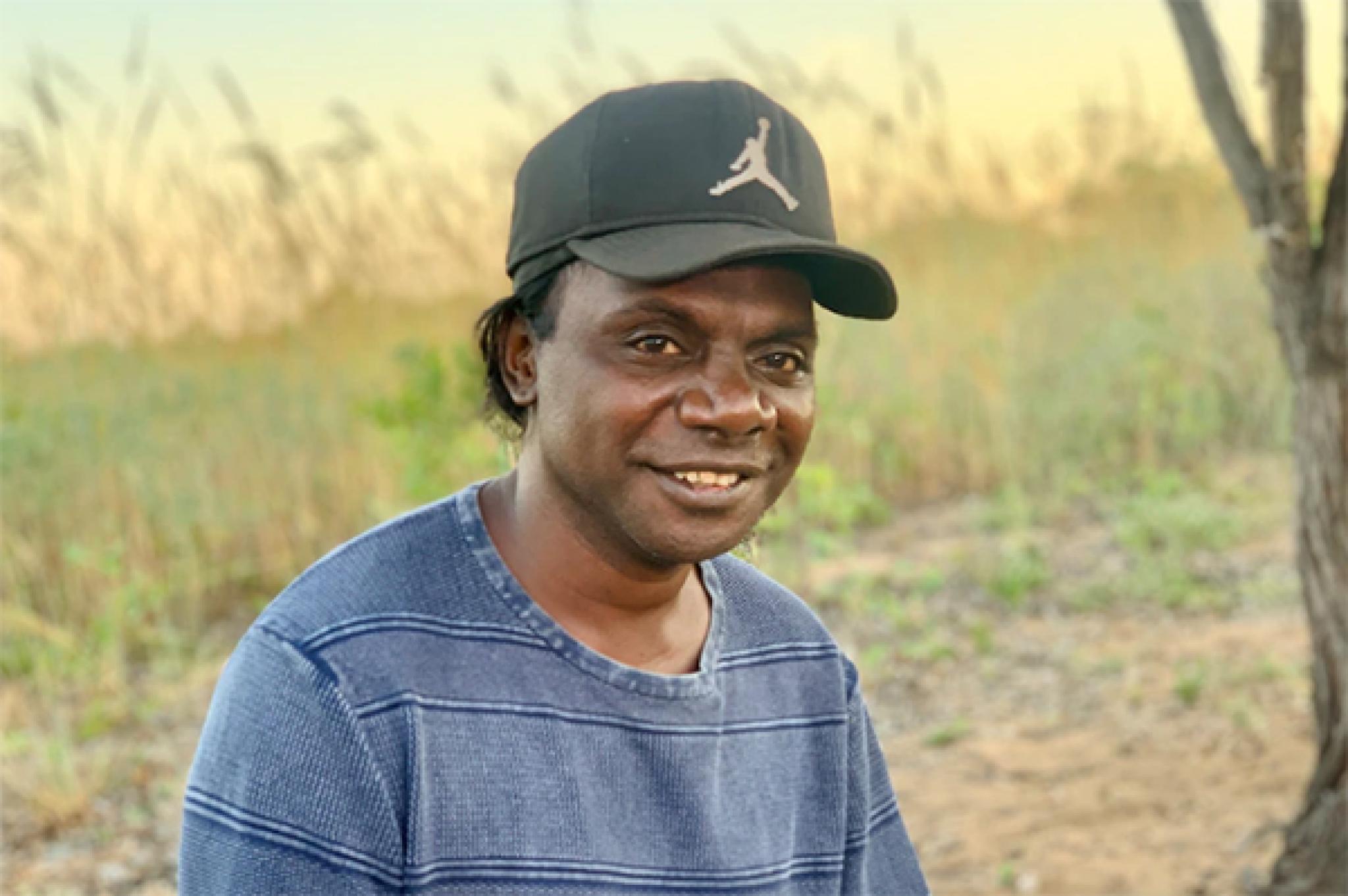 Kwini man and field assistant Ian Waina said he was glad the archaeological study was being done.(ABC: Erin Parke).