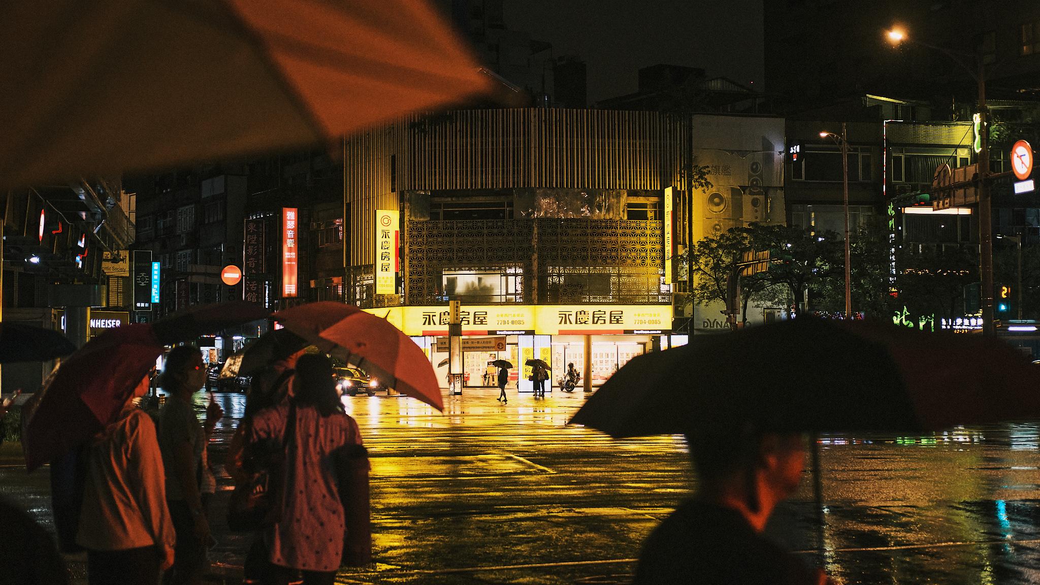During my stay in Taiwan, rainy nights and empty wet streets were common