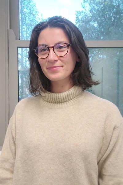 Ms Margot Schneider